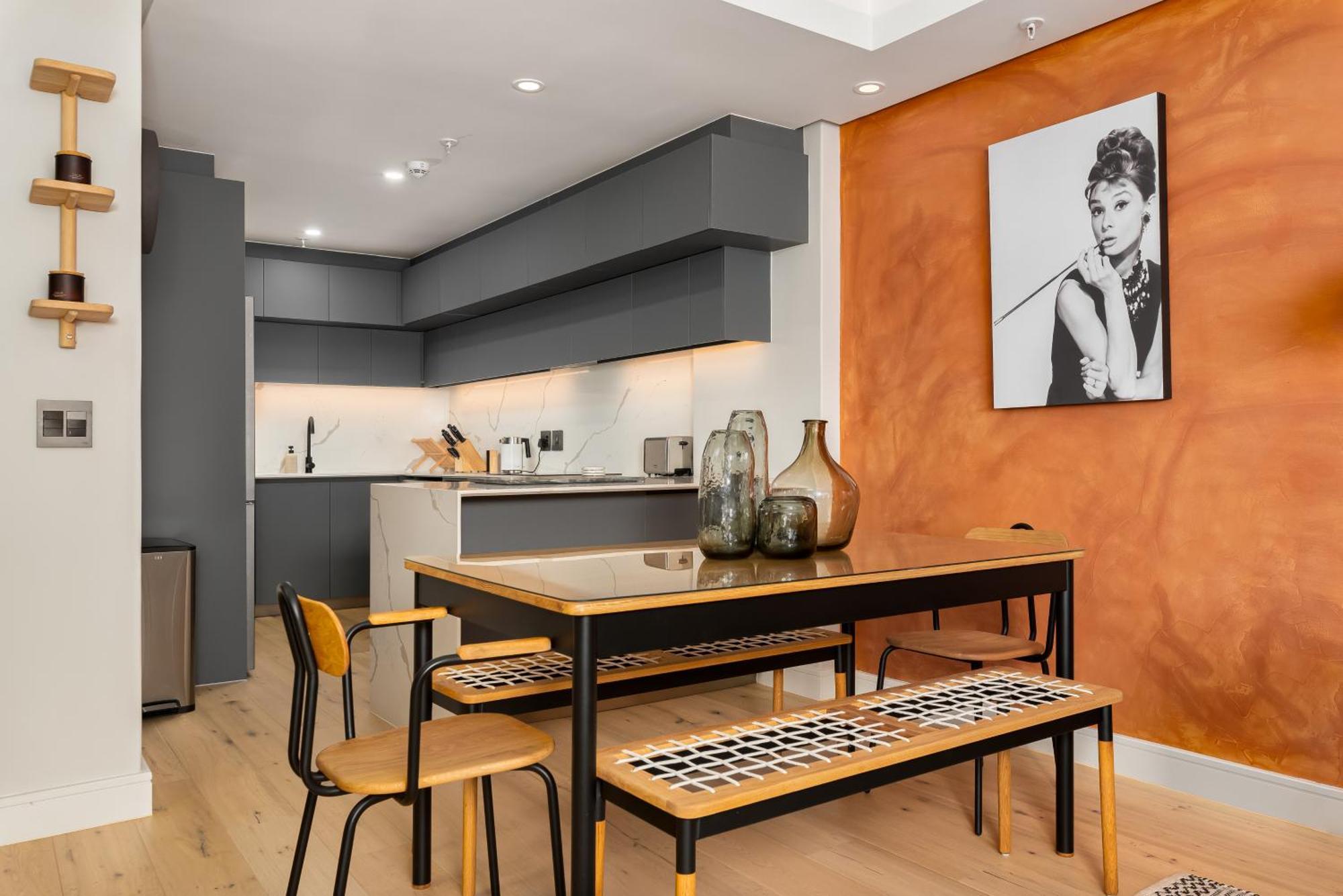 Casa On Quendon By Totalstay Cape Town Bagian luar foto